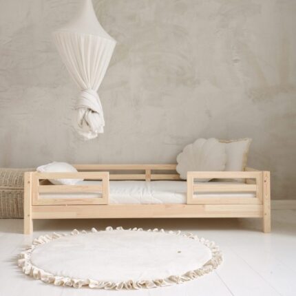 Bedhuisje Mila van hout met uitvalbeveiliging (Copy)Houten Kinderbed